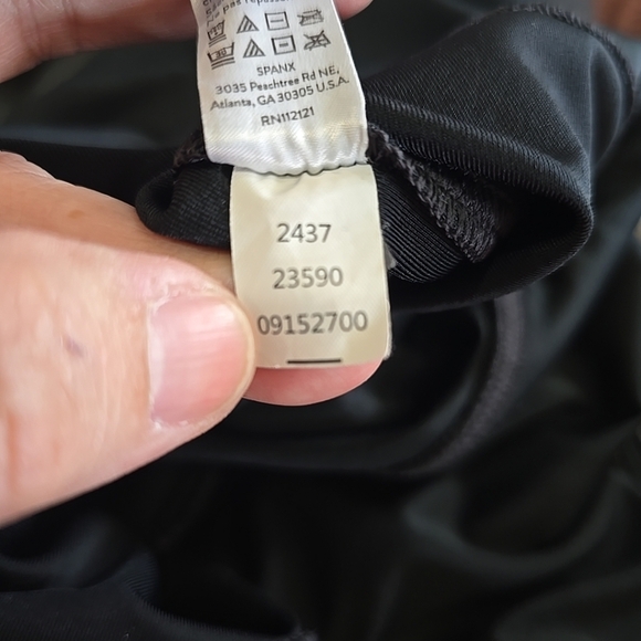 Spanx Faux Leather Pants Leggings Size Large 2437 - Picture 7 of 11